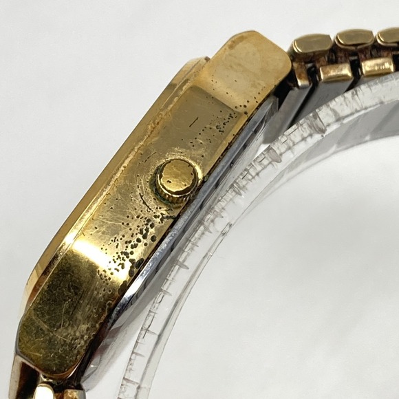 Vtg Armitron Watch Men 30mm Gold Tone Day Date Glitter Stretch Band New Battery - Picture 5 of 15